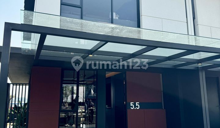 Elegant Comfortable Home Suites Located In The Business Center 5 Minutes To Gading Serpong 2