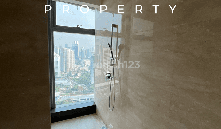 For Sale Apartemen Penthouse 57 Promenade 4 Bedroom Semi Furnished 5