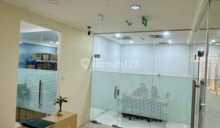 For Rent Murah Office Soho Capital Size 140 Sqm Semi Furnished 2