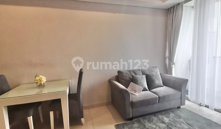 Sewa Apartemen Taman Anggrek Residences 2