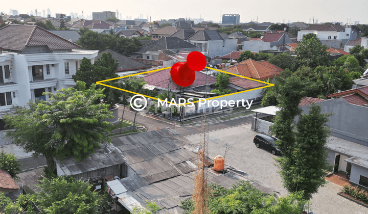 Rumah Dalam Komplek Jatiwaringin One Gate System Hitung Tanah 2