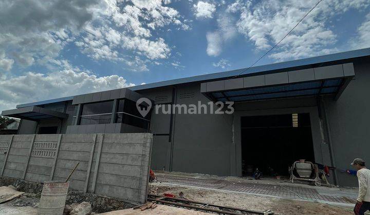 DIJUAL GUDANG DI KAWASAN INDUSTRI SELATAN PERGUDANGAN SEPATAN CONTAINER 40 FEET, OFFICE 2 LANTAI DENGAN ACCES LOBBY  2