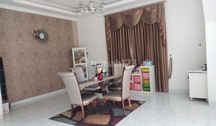 Dijual Rumah berikut kost Kamar kost 5 dua lantai Full furnished di lengkapi CCTV 8 Chanel  2