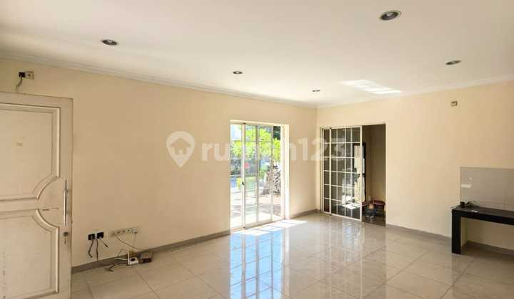 Rumah di Green Lake City, LT 90M, Hrg 85Jt/Thn, Jakarta Barat