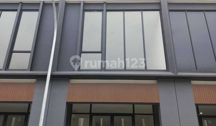 Ruko Hampton Avenue Gading Serpong, Lt 49,5m, Hrg 125jt/thn, Tangerang
