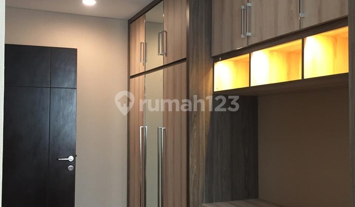 Apartemen Akr Gallery West, Lb 96M, Hrg 1,5M, Jakarta Barat