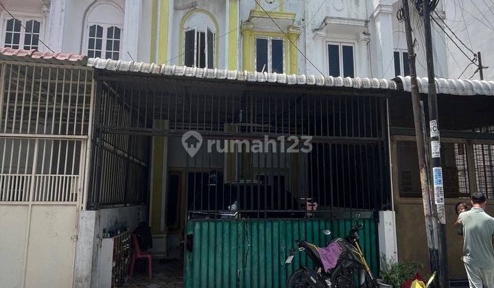 Dijual Rumah 2,5 Lantai Komplek Karya Setia Residence 1