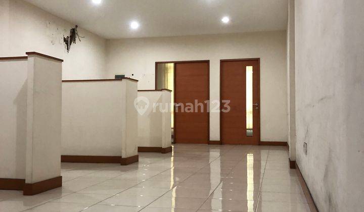 Ruko Jalan Brigjen Katamso