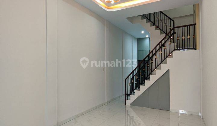 Rumah Cantik Full Furnish Private Komplek Daerah Taduan - Pancing 2