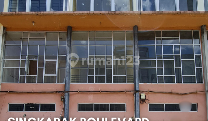 Rumah Townhouse Siap Huni Komplek Singkarak Boulevard 1