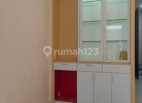 Jual Rumah Cantik Siap Huni Komplek Berjaya Mansion
