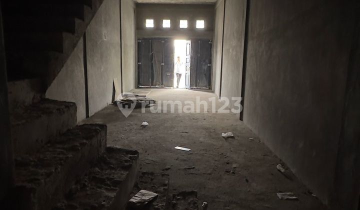 Selling Attached Shophouses by Unit or Individually on Jalan Perjuangan Pancing 2