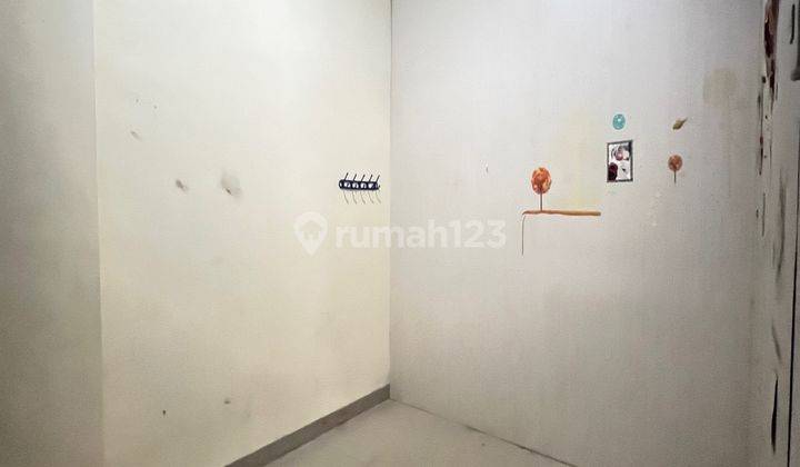 Ruko 3,5 Lantai Siap Huni Komplek Setia Jadi Orlando 2