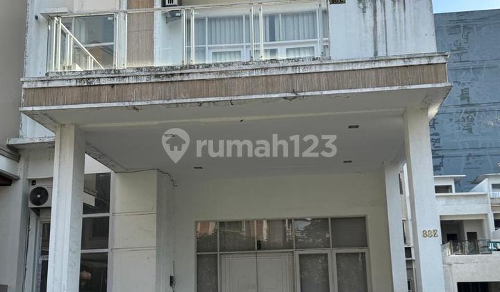 Rent Ready-to-Occupy House in Cemara Asri Housing Complex