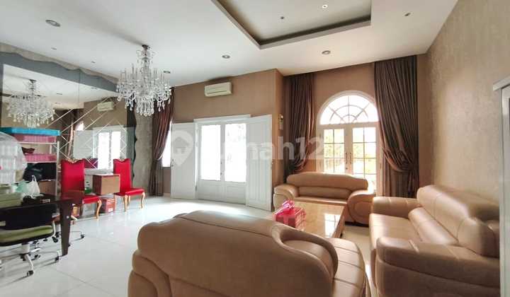 Jual Rumah Terawat Siap Huni Komplek Mewah Daerah Polonia 2