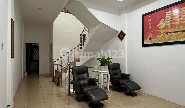 Jual Rumah Terawat Siap Huni Komplek Daerah Krakatau 