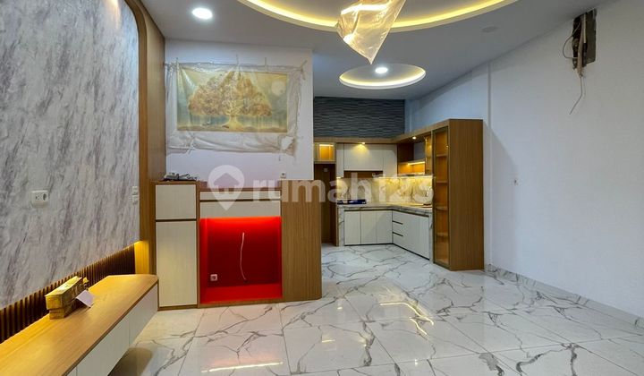 Townhouse Siap Huni Cantik 2.5 Lantai Daerah Tuamang 2