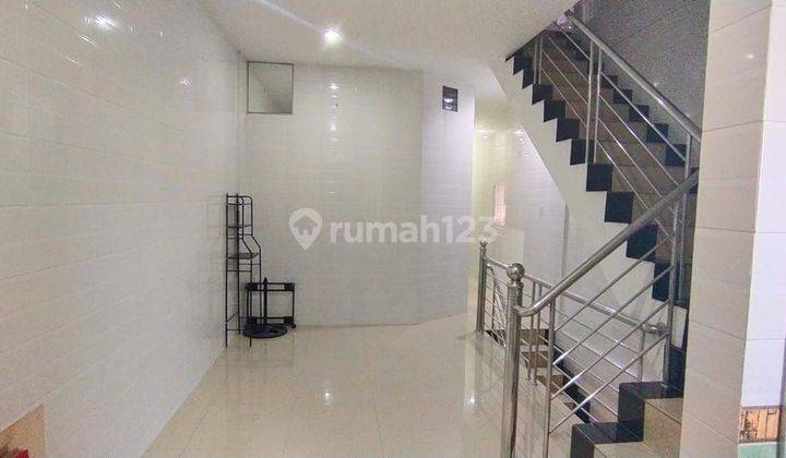 Dijual Rumah di Daerah Wahidin 1