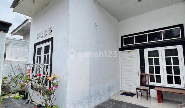 Rumah di jalan Madura
Komplek Real Vatha Residence SHM Bagus 1