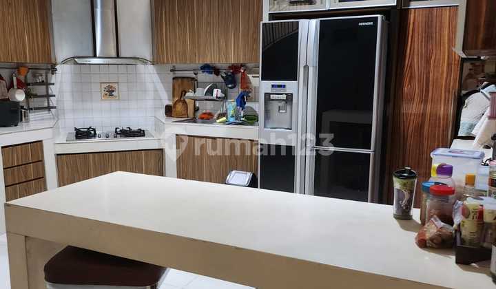 Luas Tanah 180 M2, Hadap Selatan, Gading Kirana, Rumah di Kelapa Gading, Jakarta Utara 2