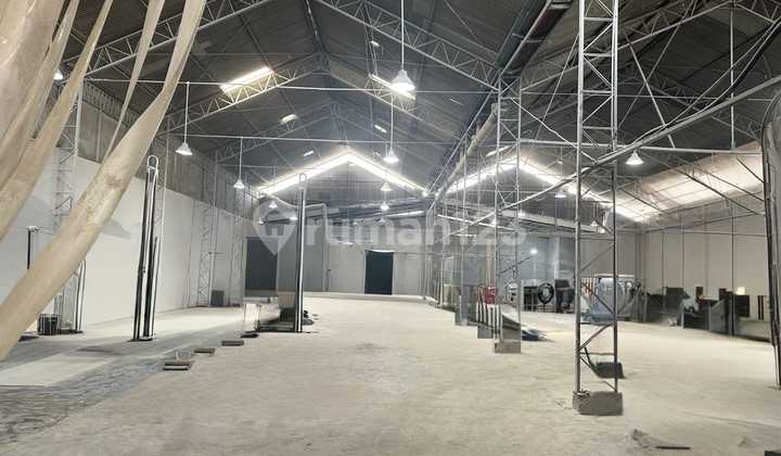 Below NJOP! Ready-to-Use Warehouse in Benda Tangerang - Strategic Location Below NJOP! Ready-to-Use Warehouse in Benda Tangerang - Strategic Location