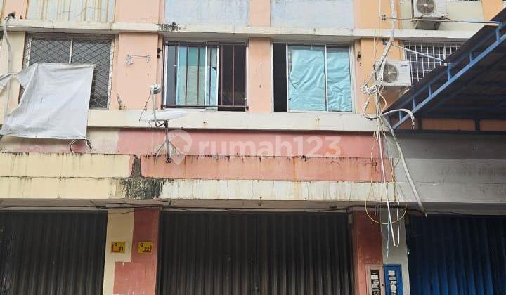 DIJUAL 2 Ruko Nyambung Depan & Belakang di Cempaka Mas DIJUAL 2 Ruko Nyambung Depan & Belakang di Cempaka Mas