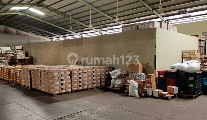 Tanah dan Bangunan Ex Pabrik di - Bebas Banjir