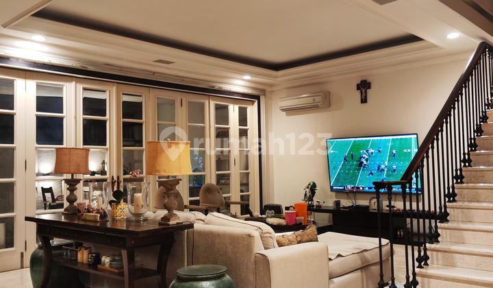 House in Pondok Hijau - Land Area 194 M2, Includes Attic Room!