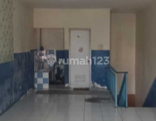 Ruko Sentra Niaga, Cikarang - 2.5 Floors, Busy Area