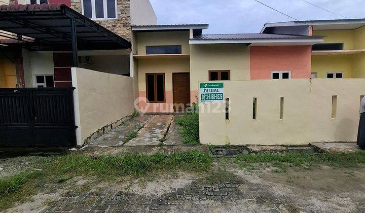 Rumah Bagus Dekat Manhattan Mall 2