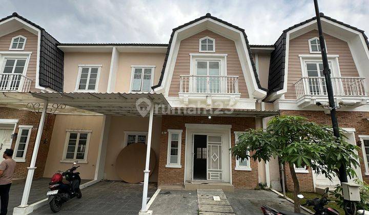 Dijual Rumah di Komplek Medan resort city 
Daerah Titi kuning 2 Lantai SHM 1