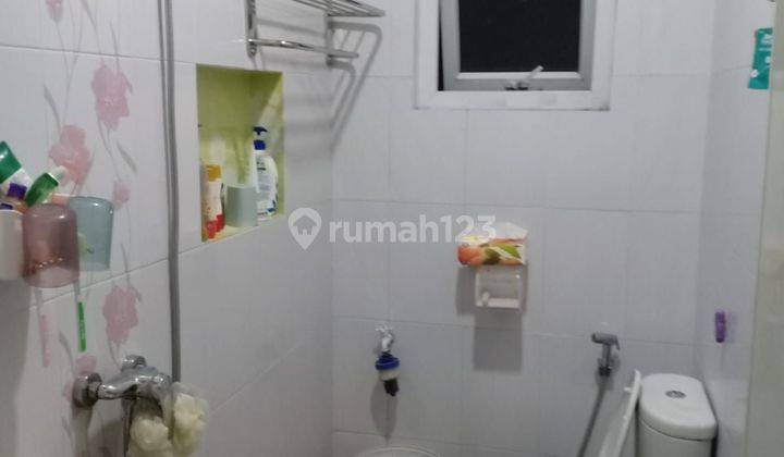 Dijual Rumah 2.5lantai siap huni SHM di Jl m Basir 
Pasar lima Marelan 1