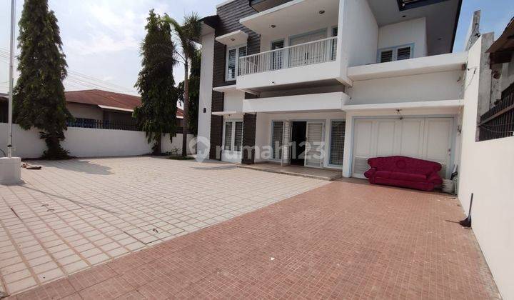 Di Jual Villa Di Jalan Pelita 6 1