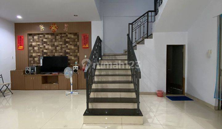 Di Jual Villa Mewah Di Komplek Mutiara Residen 1