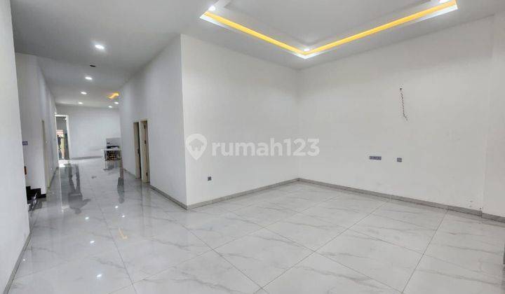 Di Jual Villa Mewah Di Jalan Halat 2