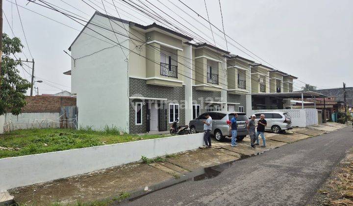 Di Jual Villa Deket Manhattan City Square 2