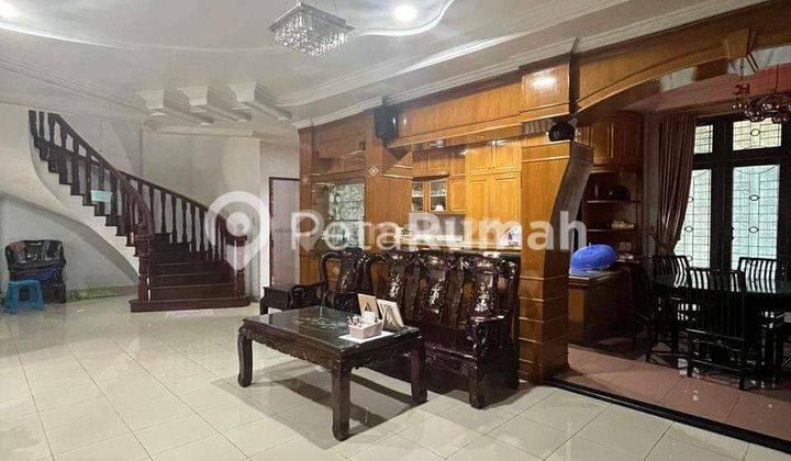 Di Jual Villa Mewah Di Inti Kota