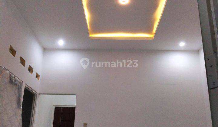 Rumah Modern Ponorogo Nambangrejo Lahan Jumbo 4