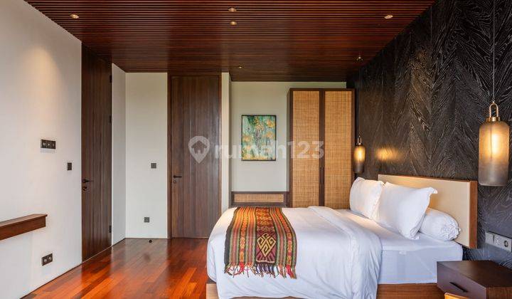 Villa Luxury 1370m2 SHM di Jual - Canggu 