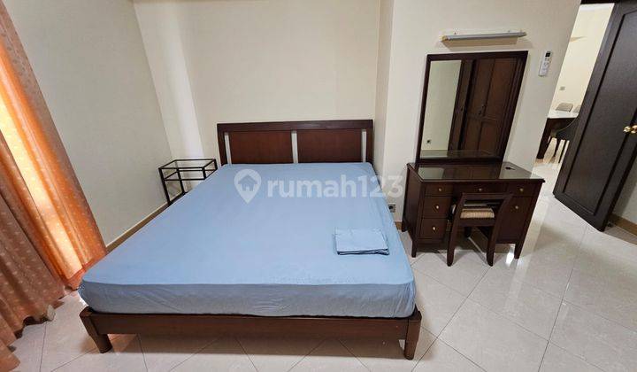 Condominium Taman Anggrek 2 BR Furnished Bagus