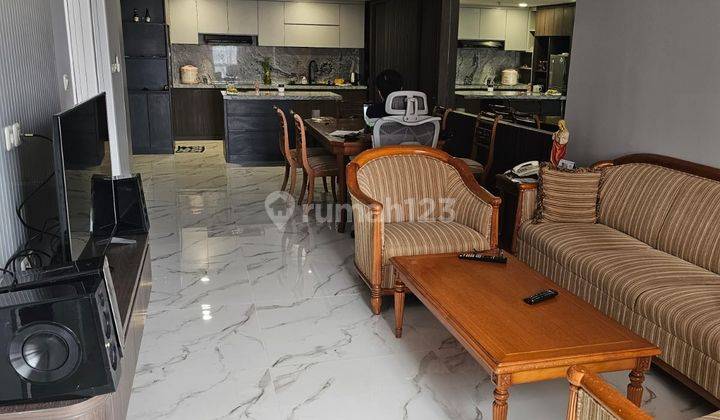 Condominium Taman Anggrek 2 BR Furnished