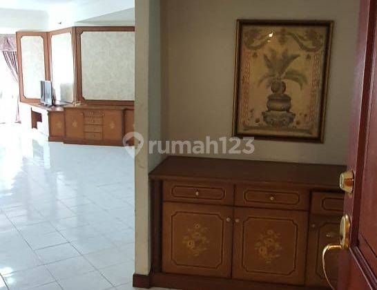 Condominium Taman Anggrek 3 BR Semi Furnished Bagus 2