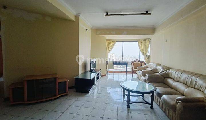 Condominium Taman Anggrek 3 BR Unfurnished Butuh Renovasi 2