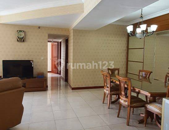 Condominium Taman Anggrek 3 BR Furnished Bagus