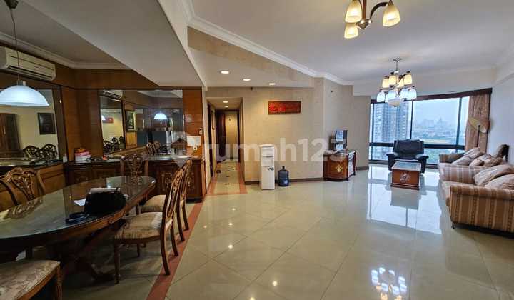 Dijual Condominium Taman Anggrek 3 Bedroom + 2 bathroom, Very Best View 2