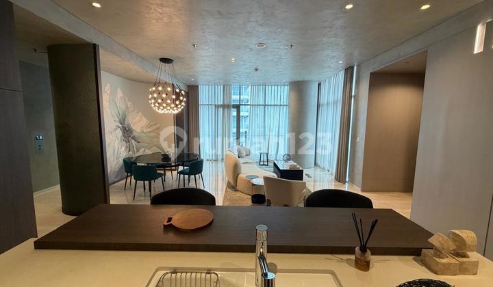 Dijual Apartment Mewah Verde Two 3 BR Furnished, Private lift