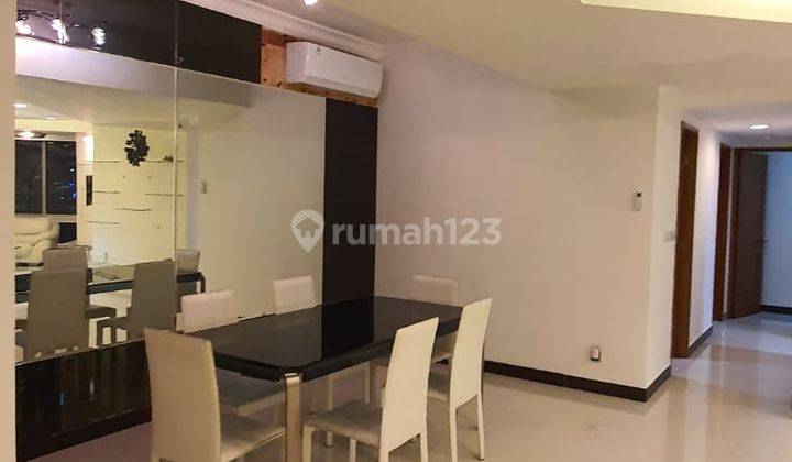 Condominium Taman Anggrek 3 BR Furnished Bagus 2