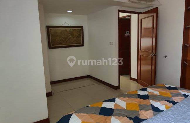 Condominium Taman Anggrek 2 BR Furnished Bagus