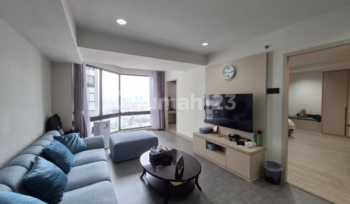 Dijual 2 BR Brand New Furnished, siap Huni