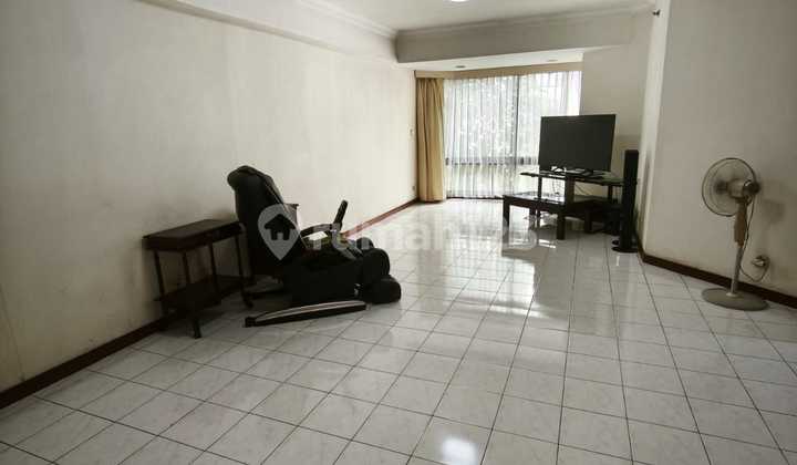 Dijual Steal Deal Condominium Taman Anggrek 3Br, Cocok untuk Investasi 2